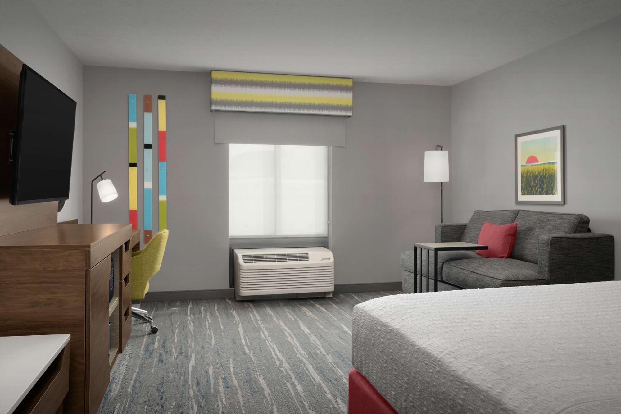 Hampton Inn Waterloo Bagian luar foto